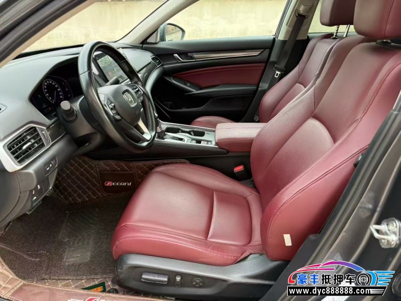 22年本田雅阁轿车抵押车出售