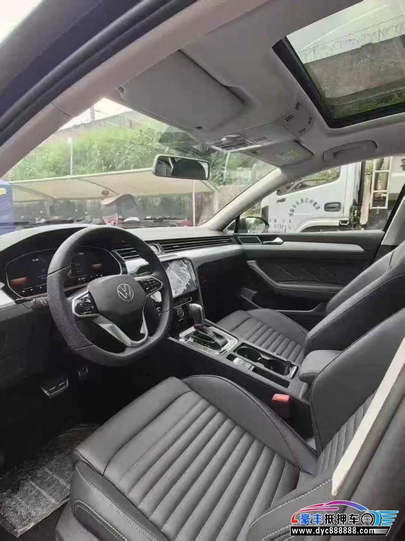 25年大众迈腾轿车抵押车出售