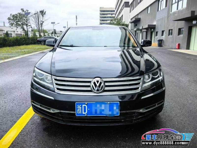 12年大众辉腾轿车抵押车出售