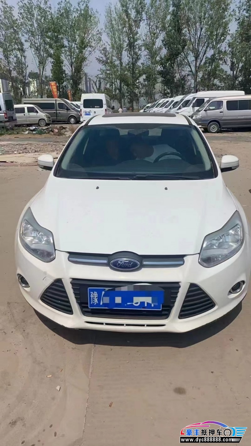 13年福特福克斯轿车抵押车出售