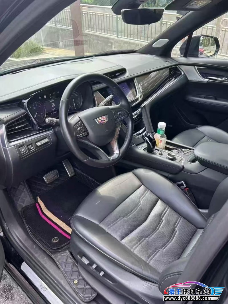 20年凯迪拉克xt6轿车抵押车出售