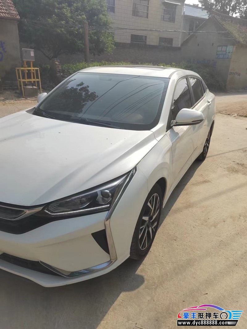 20年东风风神奕炫轿车抵押车出售