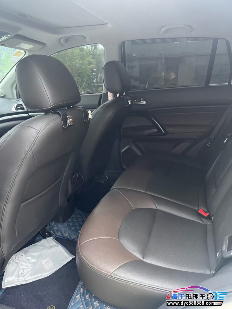 17年传祺GS4轿车抵押车出售