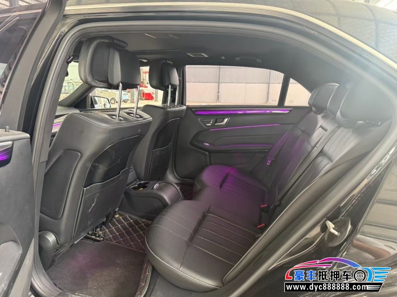 15年奔驰E轿车抵押车出售