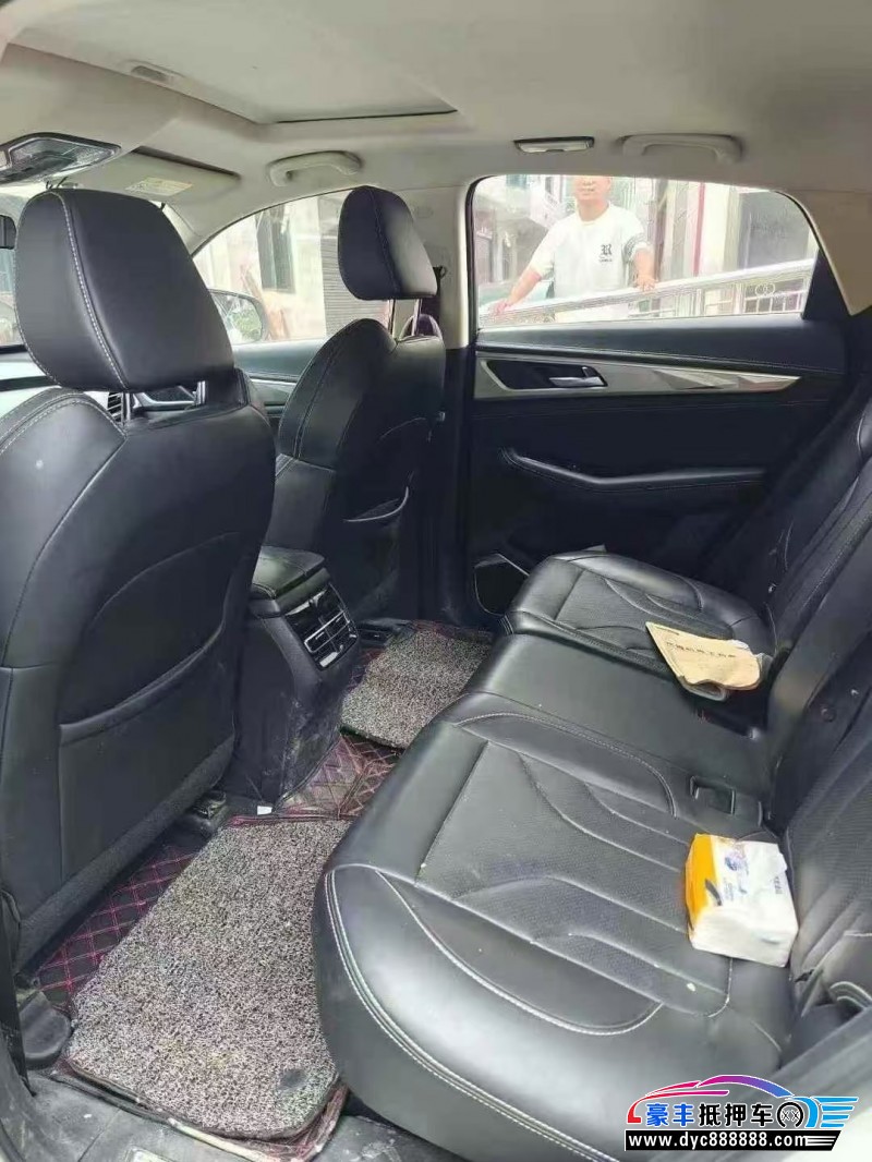 20年长安长安cs85轿车抵押车出售