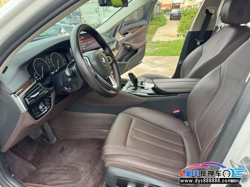 19年宝马5系轿车抵押车出售