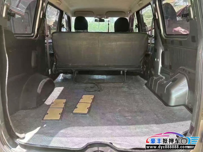 21年五菱汽车五菱宏光轿车抵押车出售