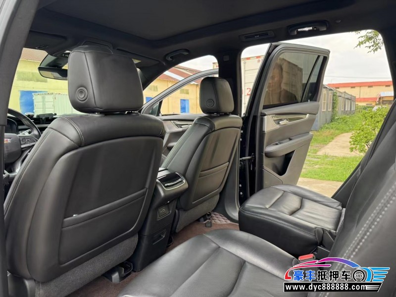 20年凯迪拉克xt6轿车抵押车出售