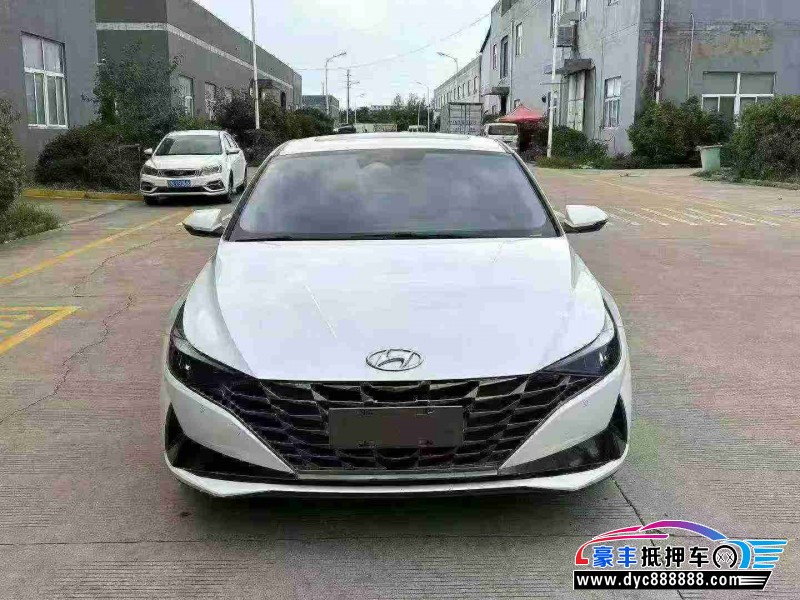 21年现代伊兰特轿车抵押车出售