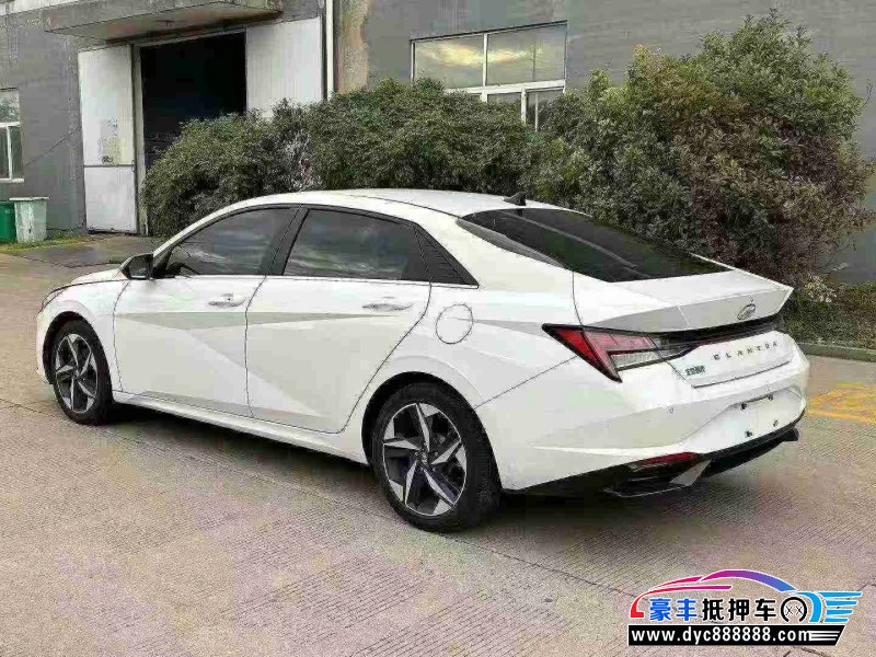 21年现代伊兰特轿车抵押车出售