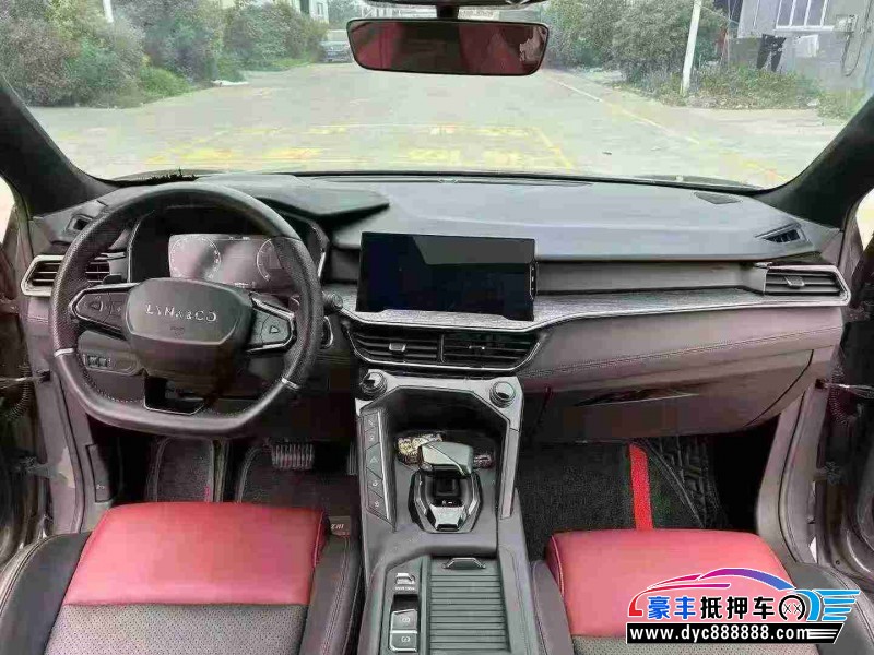 21年领克06轿车抵押车出售