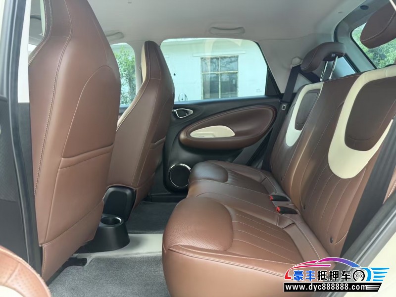 24年五菱缤果轿车抵押车出售