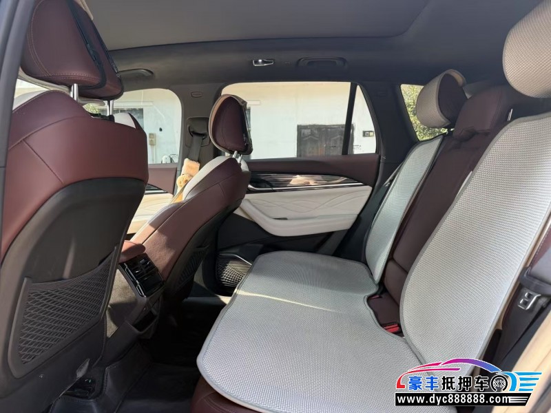 23年吉利吉利星越轿车抵押车出售