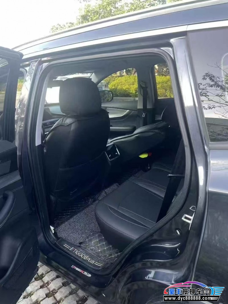 21年奇瑞瑞虎8轿车抵押车出售