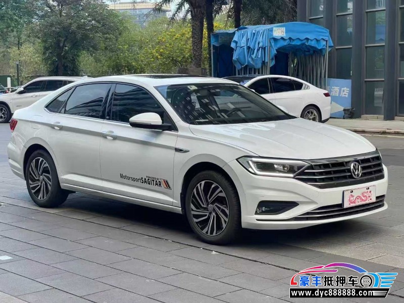 21年大众速腾轿车抵押车出售