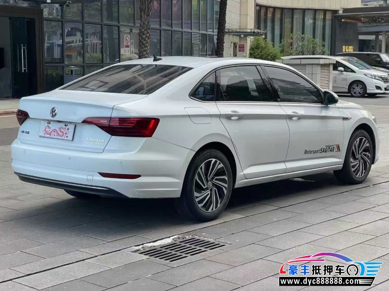 21年大众速腾轿车抵押车出售