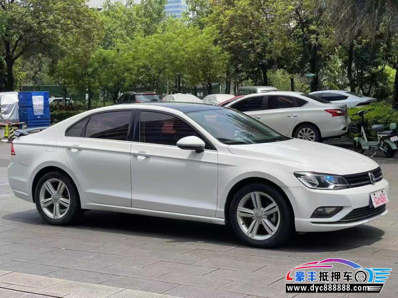 18年大众凌渡轿车抵押车出售