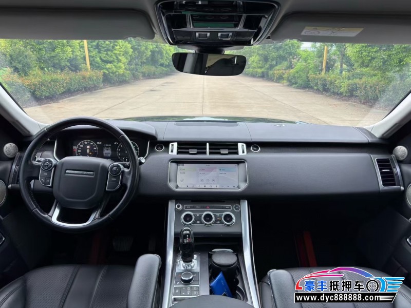 17年路虎揽胜运动版轿车抵押车出售