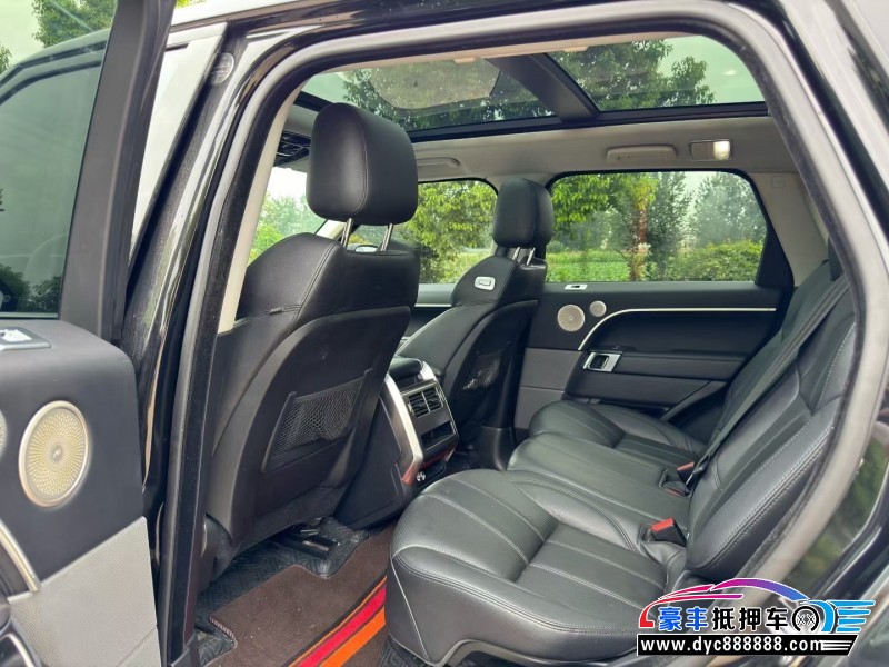 17年路虎揽胜运动版轿车抵押车出售