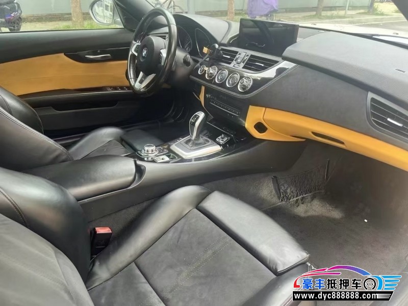 12年宝马Z4轿车抵押车出售