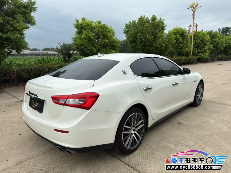 17年玛莎拉蒂Ghibli轿车抵押车出售