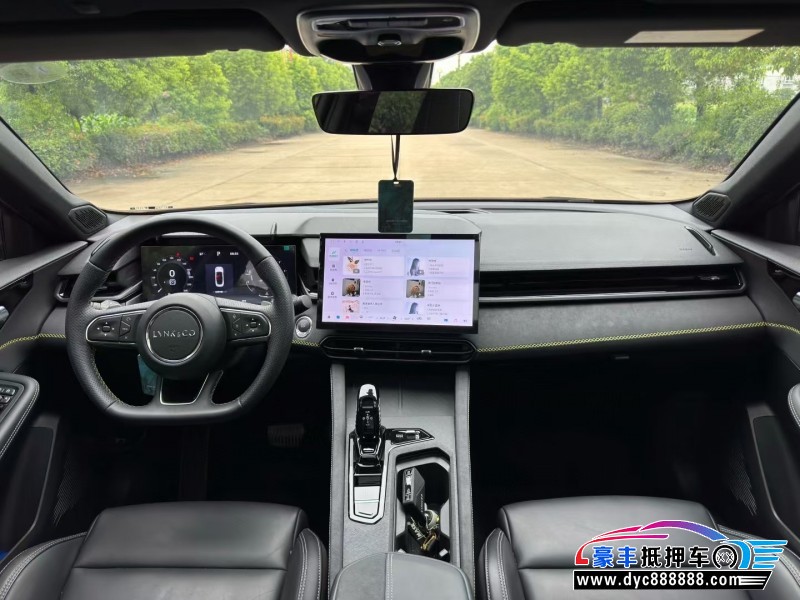 24年领克03轿车抵押车出售