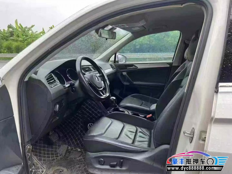 18年大众途观轿车抵押车出售