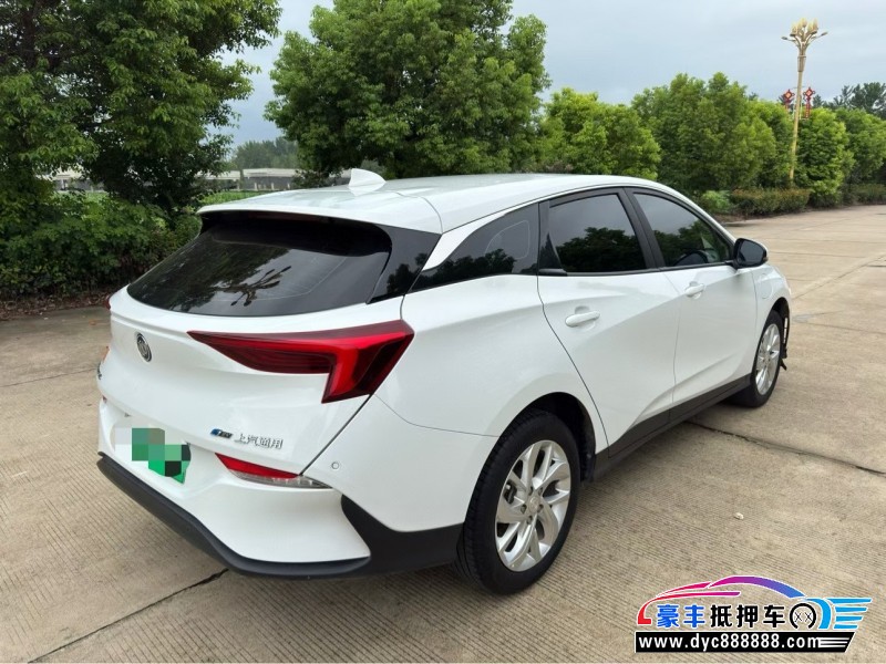 23年别克微蓝轿车抵押车出售