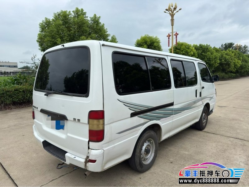 15年金杯海狮轿车抵押车出售