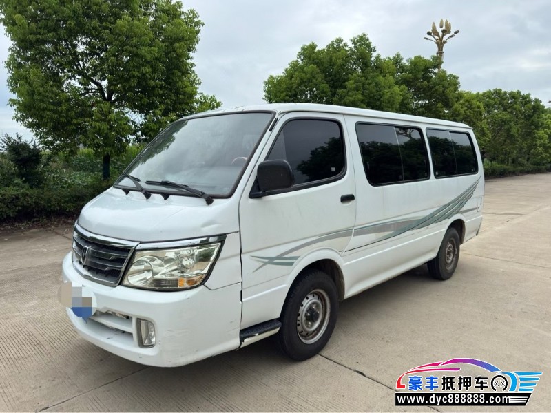 15年金杯海狮轿车抵押车出售