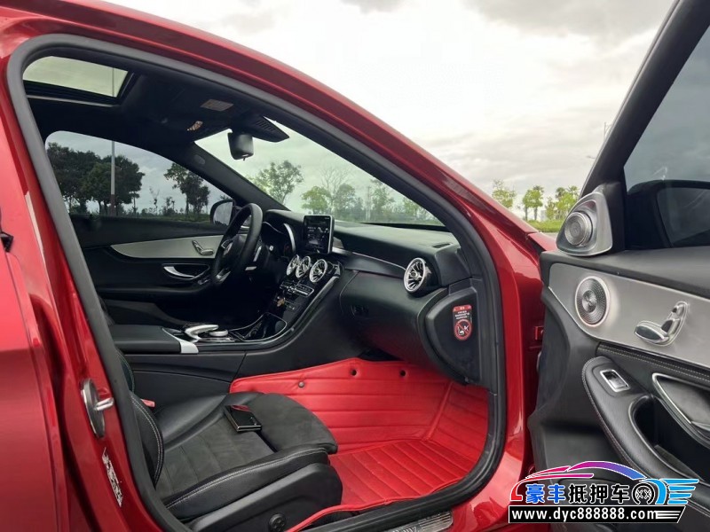 17年奔驰C轿车抵押车出售