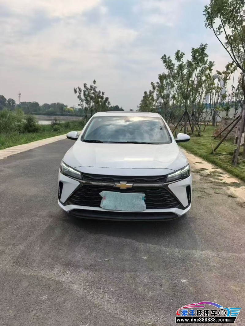 24年雪佛兰科鲁泽轿车抵押车出售