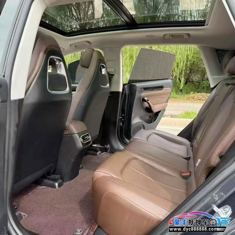 23年零跑C11轿车抵押车出售