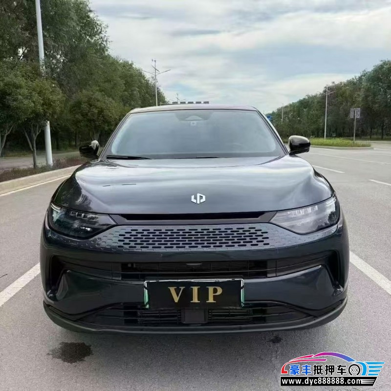 23年零跑C11轿车抵押车出售