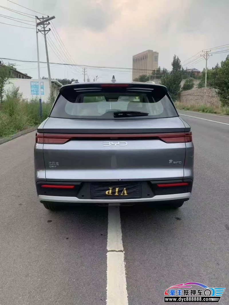 25年比亚迪宋轿车抵押车出售