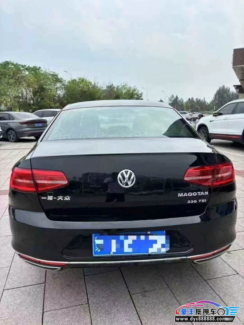 17年大众迈腾轿车抵押车出售