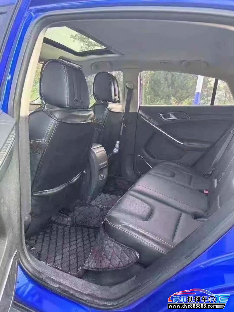 17年江铃驭胜330轿车抵押车出售