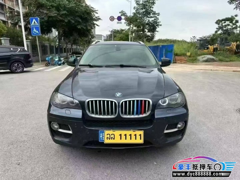 14年宝马X6轿车