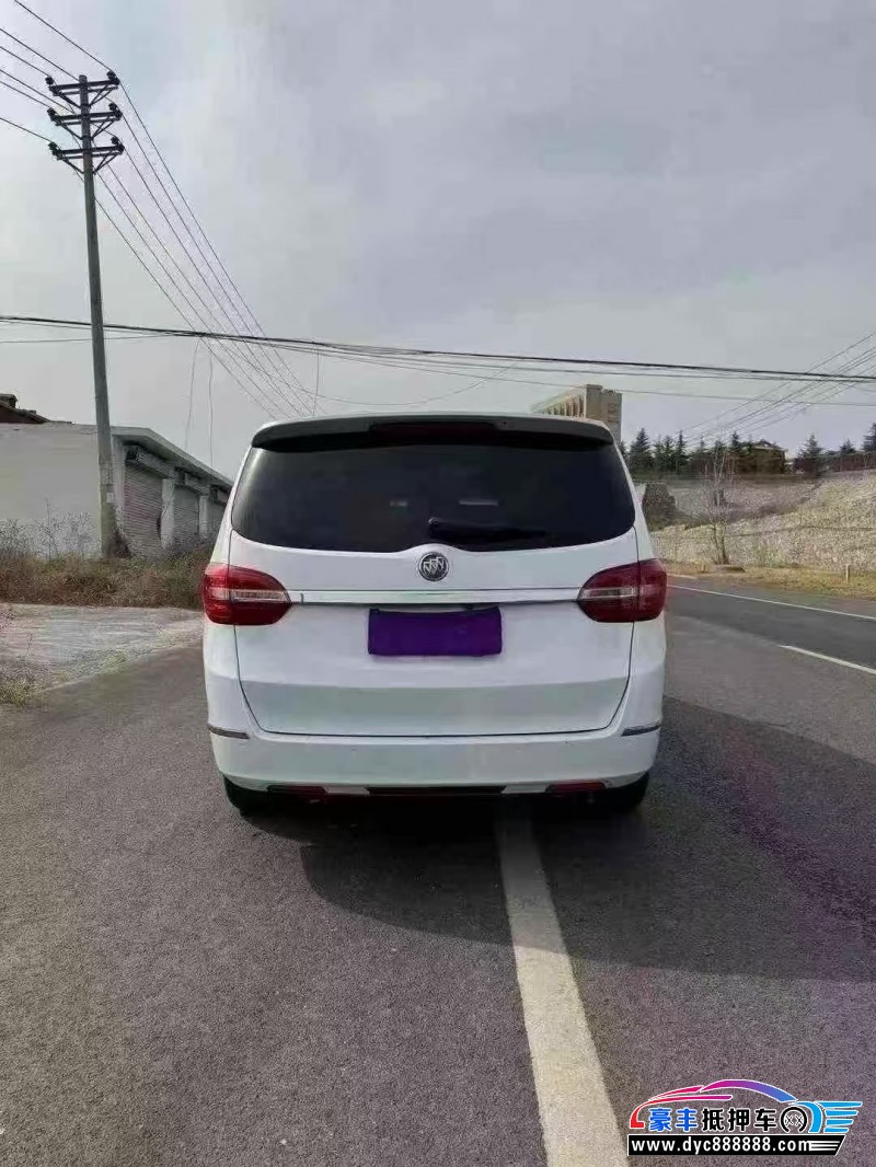 18年别克GL8轿车抵押车出售