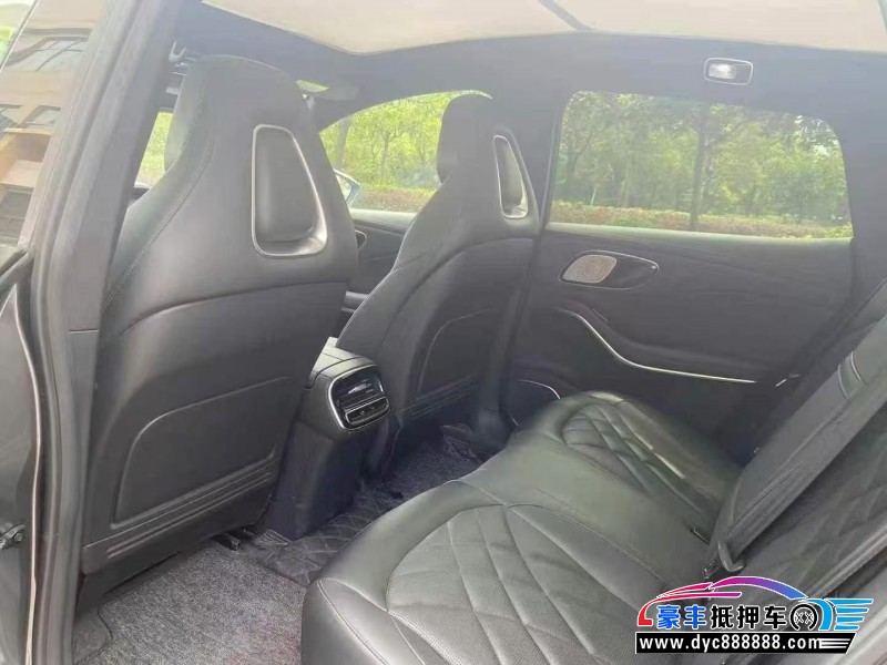 25年非凡R7轿车抵押车出售