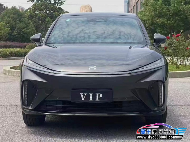 25年非凡R7轿车抵押车出售