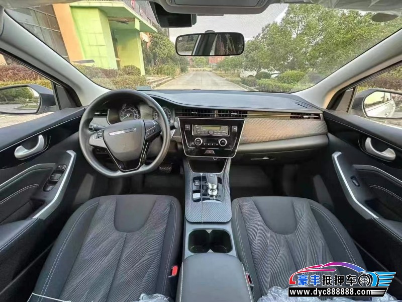 25年启辰D60轿车抵押车出售