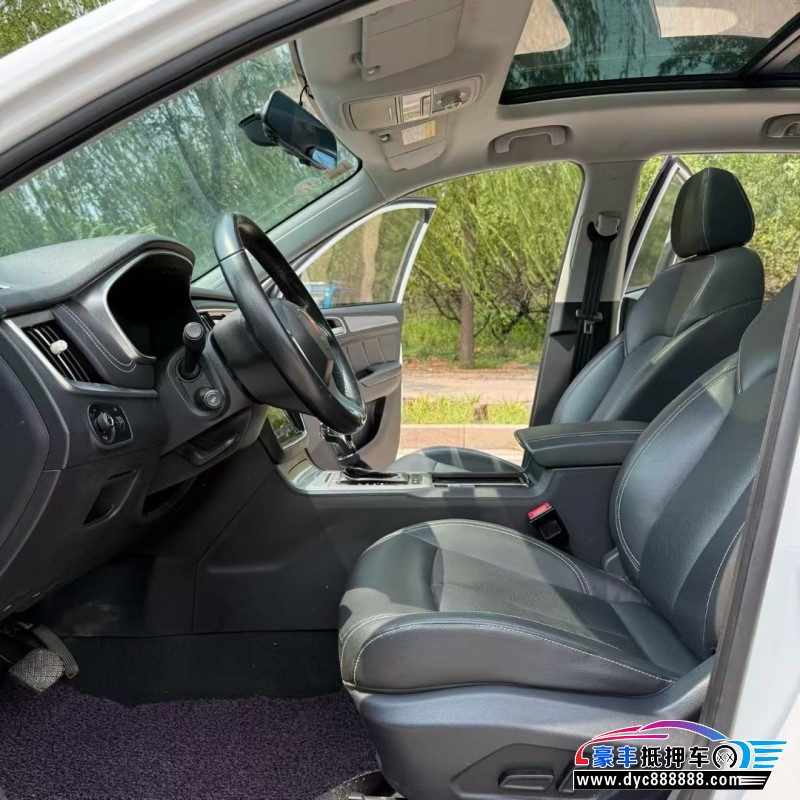 19年荣威RX5轿车抵押车出售