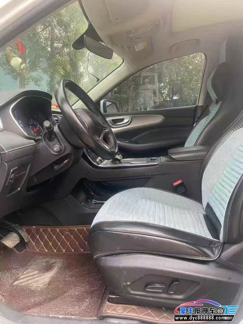 20年荣威RX5轿车抵押车出售