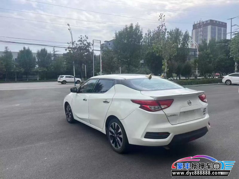 16年日产蓝鸟轿车抵押车出售