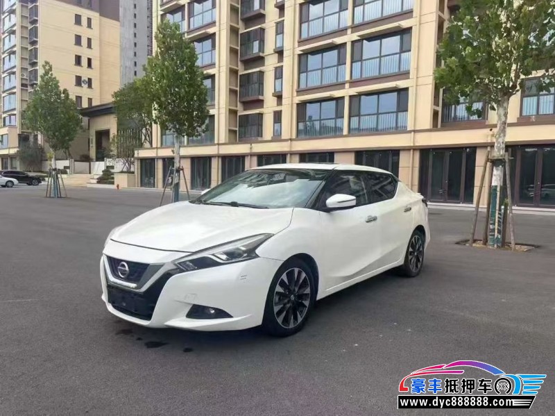 16年日产蓝鸟轿车抵押车出售