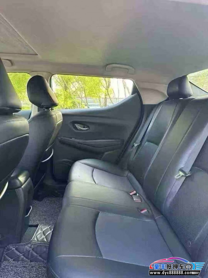 20年日产蓝鸟轿车抵押车出售