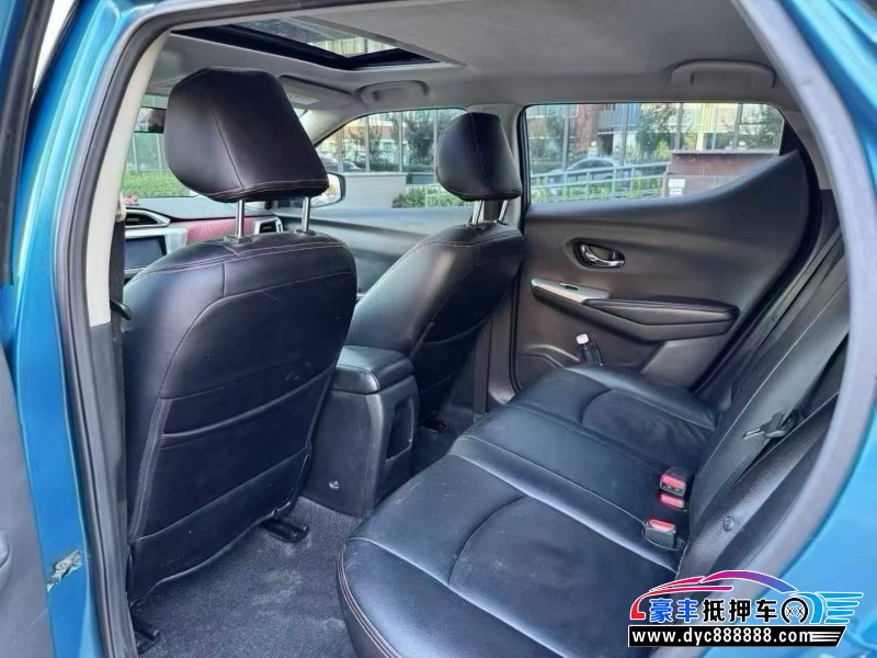 16年日产蓝鸟轿车抵押车出售