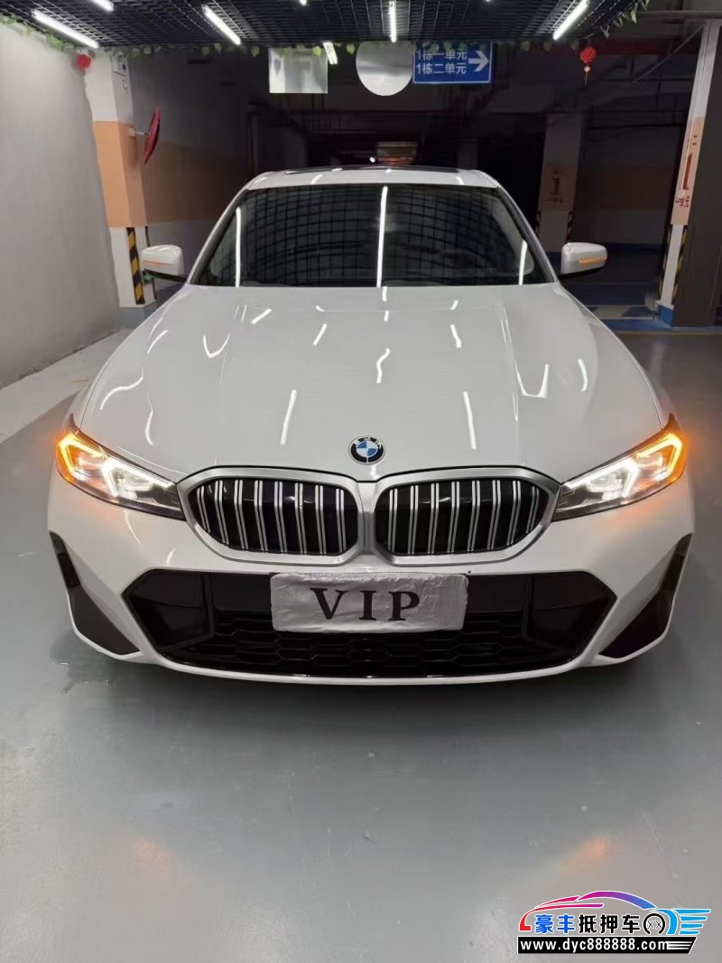 24年宝马3系轿车抵押车出售