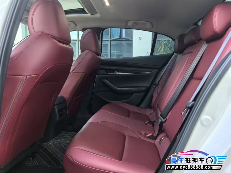 24年马自达马自达3轿车抵押车出售